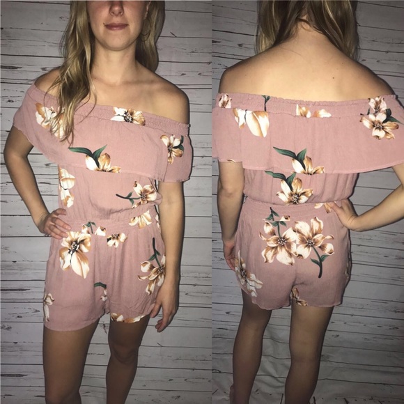 Floral off shoulder Romper - Picture 1 of 1